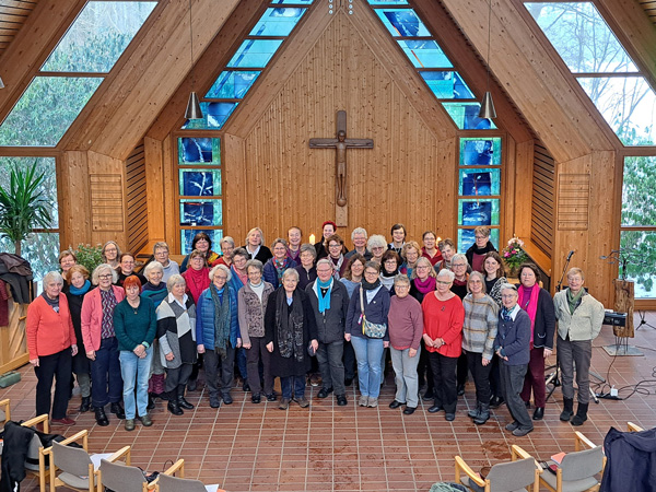 Gruppenbild vor dem Abschlussgottesdienst