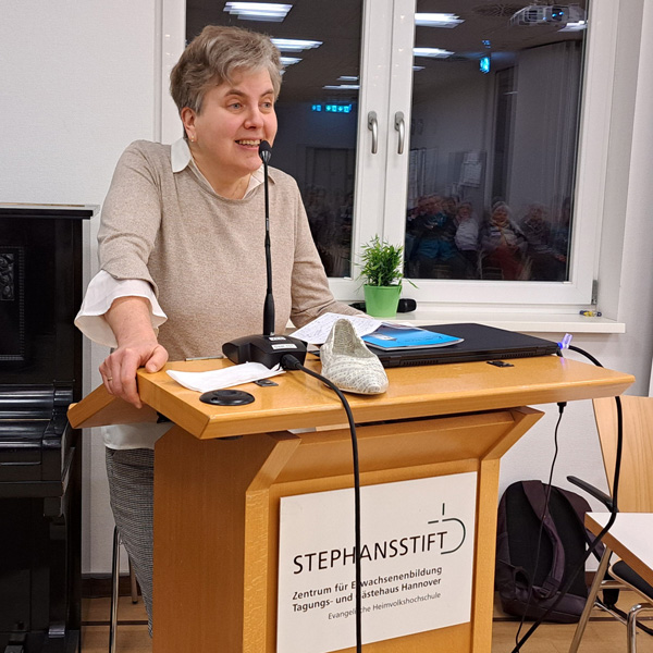 Ökumenischer Abend, Pfarrerin Annika Laats, Estland